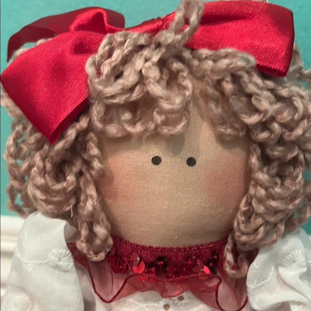 N/A charming doll